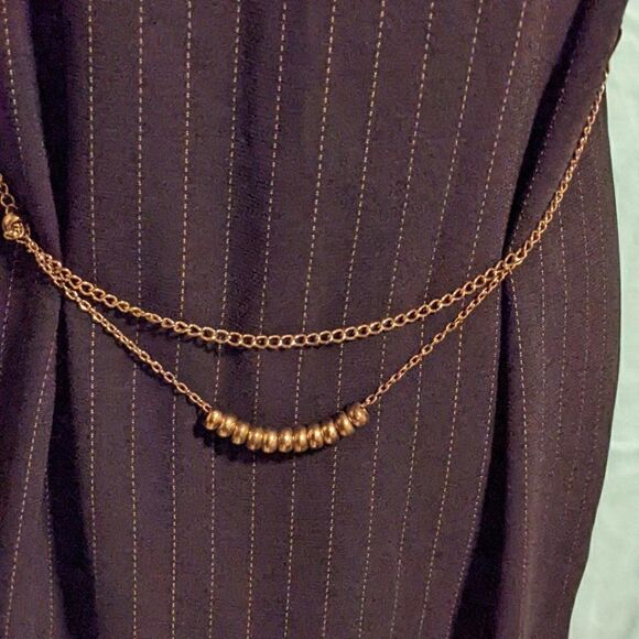 🆕NWT STUDIO I BLACK & GOLD PINSTRIPED SLEEVELESS DRESS W/GOLD BELT - SIZE 8 - Picture 2 of 6